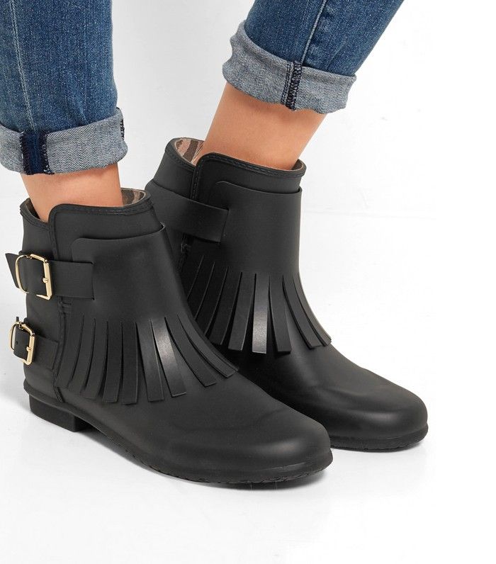 5 Effortlessly Cool Outfit Ideas to Wear to a Concert