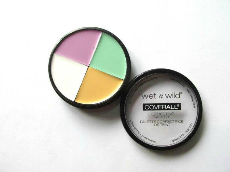 How to Choose and Apply Color Correcting Concealers