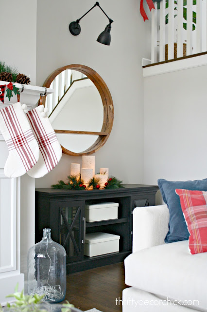 How to create a pretty, simple holiday display (for cheap!)