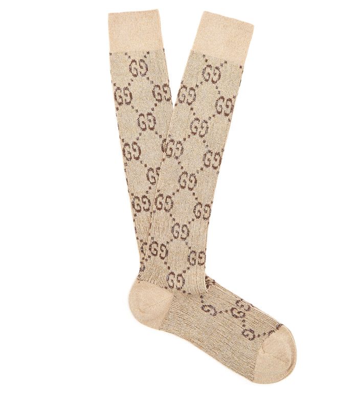 French Women Don&#039;t Wear These 3 Things in Winter