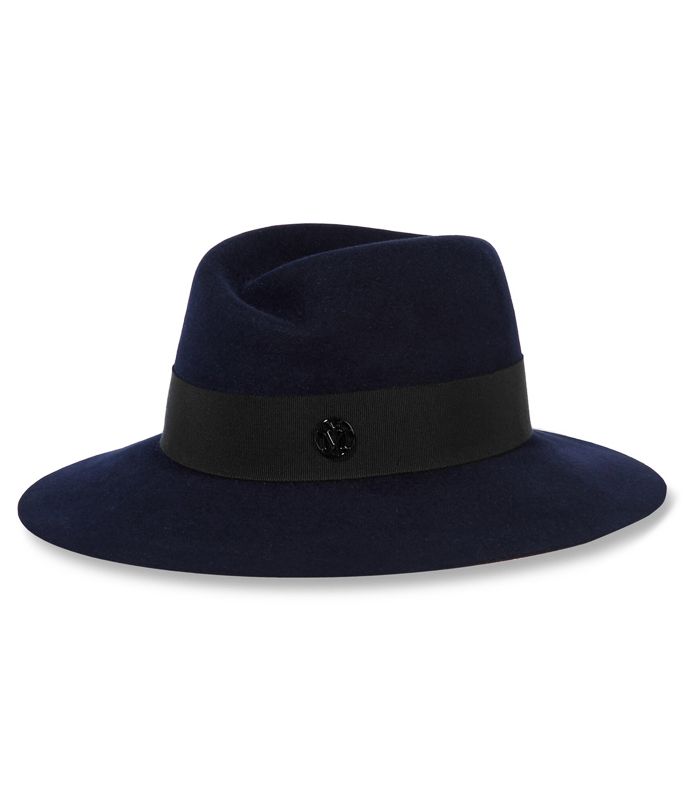 7 Secrets to Making Your Outfit Look 100 Times More Expensive