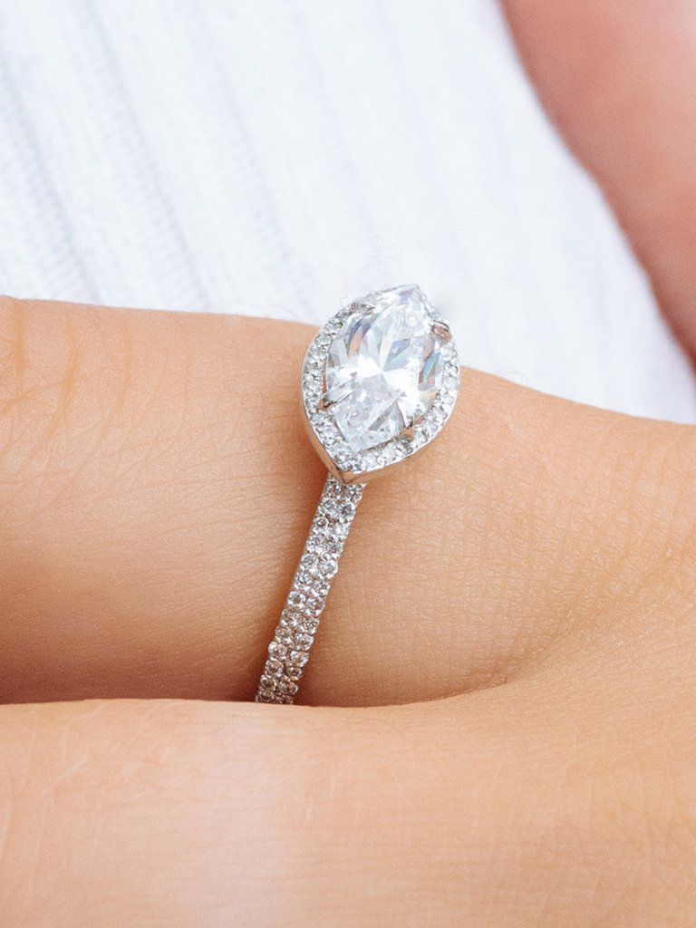 The New Engagement Ring Trend That's Sure to Take Over 2018