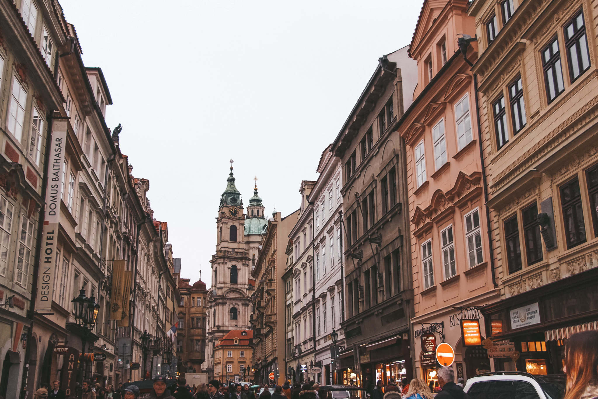 How to Travel Prague on a Budget