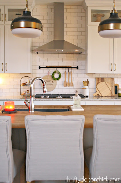 A tour of our (new!) Christmas home from Thrifty Decor Chick 6 A tour of our (new!) Christmas home from Thrifty Decor Chick