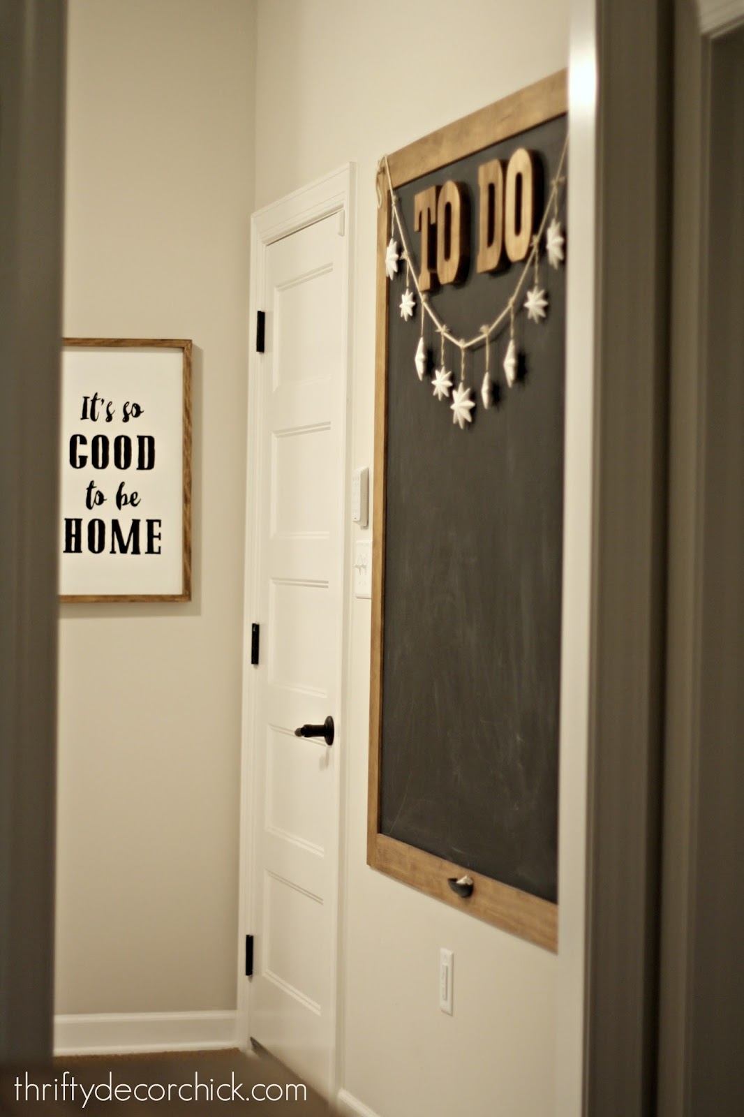 A tour of our (new!) Christmas home from Thrifty Decor Chick 8 A tour of our (new!) Christmas home from Thrifty Decor Chick