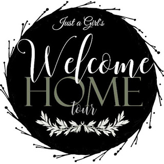 A tour of our (new!) Christmas home from Thrifty Decor Chick 21 A tour of our (new!) Christmas home from Thrifty Decor Chick