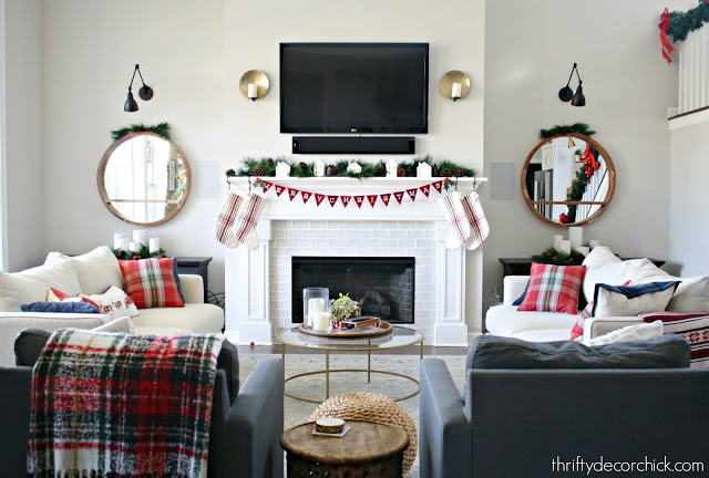 A tour of our (new!) Christmas home from Thrifty Decor Chick 19 A tour of our (new!) Christmas home from Thrifty Decor Chick