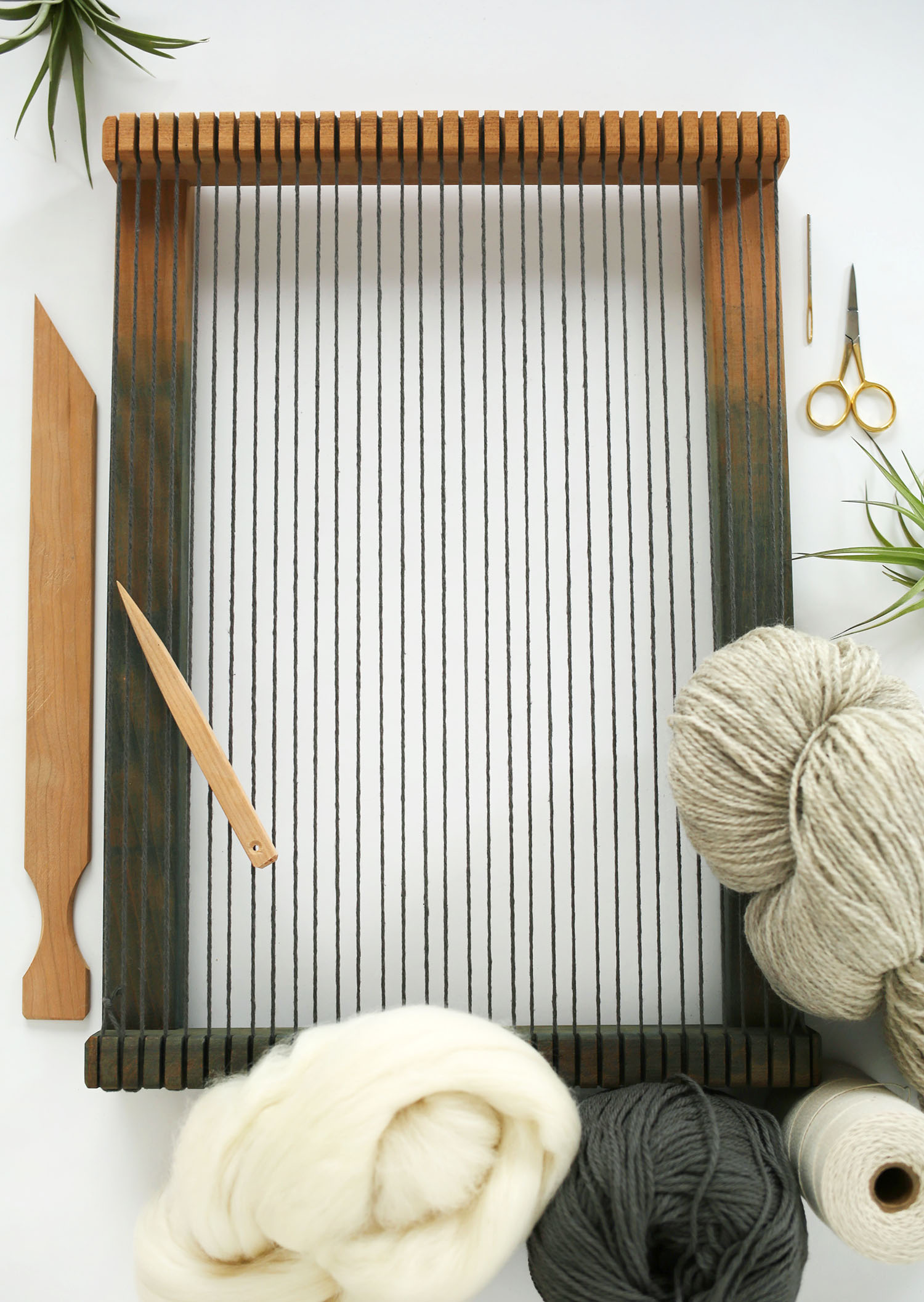 Quick Weave Wall Hanging DIY – A Beautiful Mess