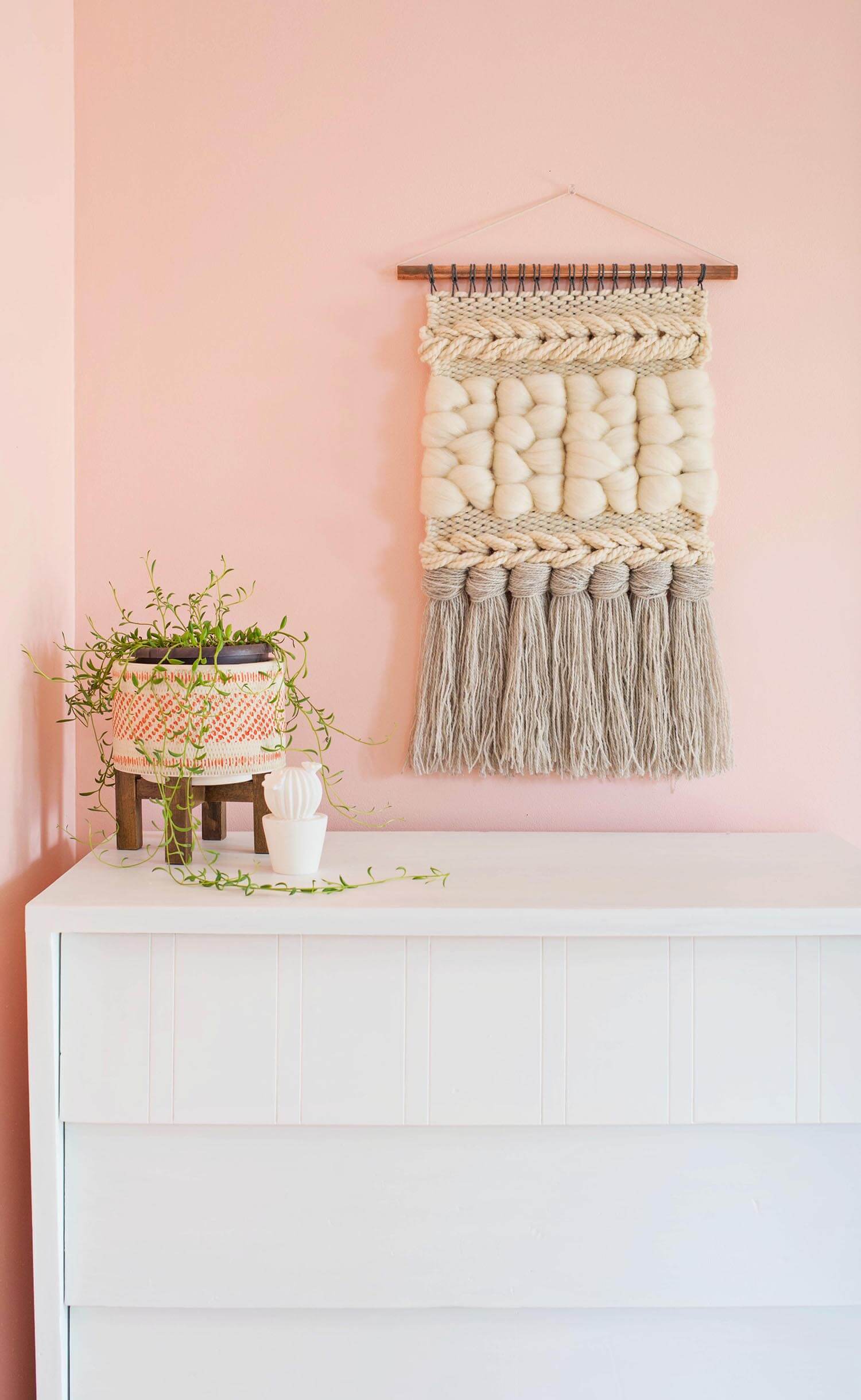 Quick Weave Wall Hanging DIY – A Beautiful Mess