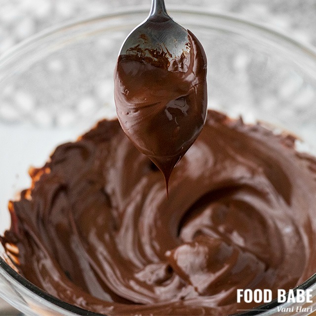 Happy Holiday Chocolate Goji Sea Salt Drops