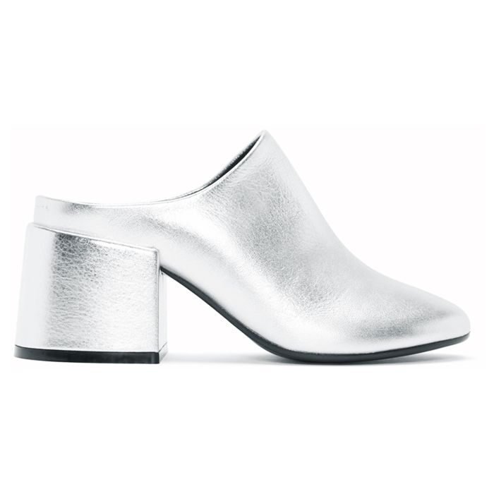 Meet the Stylish Fashion Bloggers Over Age 40