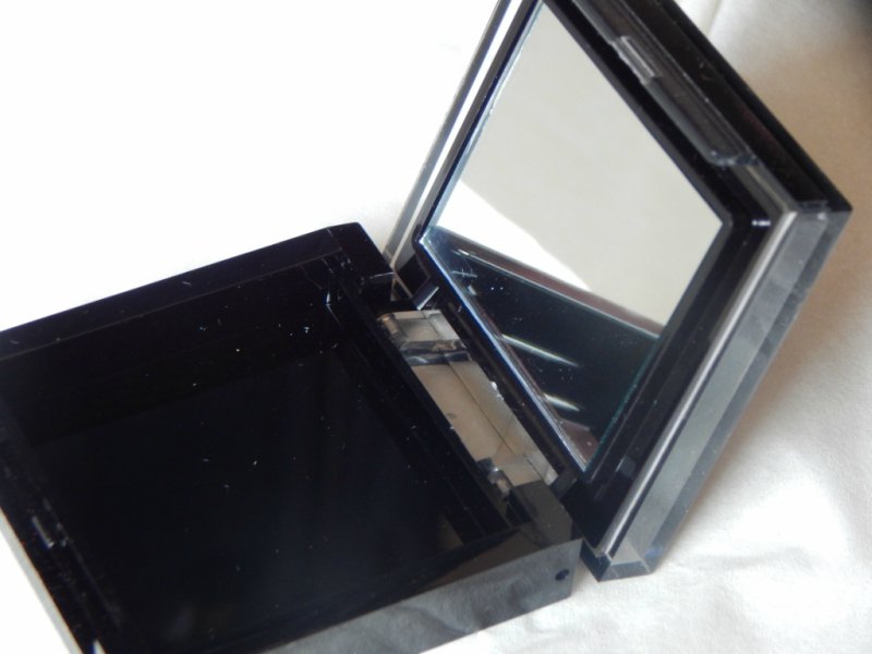 Australis Show Some Cheek Blush Sinful Review