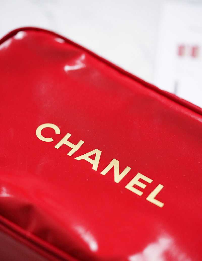 CHRISTMAS WITH CHANEL