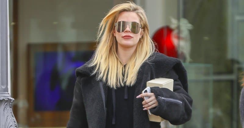 Khloe Kardashian Steps Out After Confirming Pregnancy News: Photos