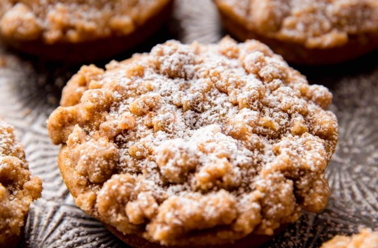 crumb cake donuts sallys