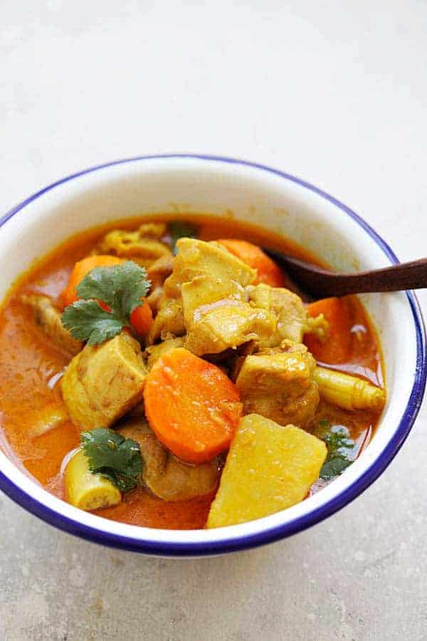 Vietnamese Chicken Curry | Easy Delicious Recipes