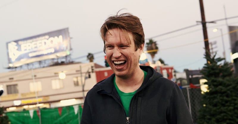 Pete Holmes of ‘Crashing’ Finds Humor in His Church Roots