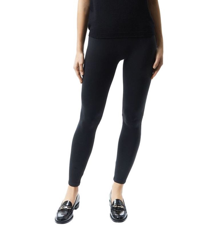 No One Should Ignore The Most Flattering Black Leggings In The World ...