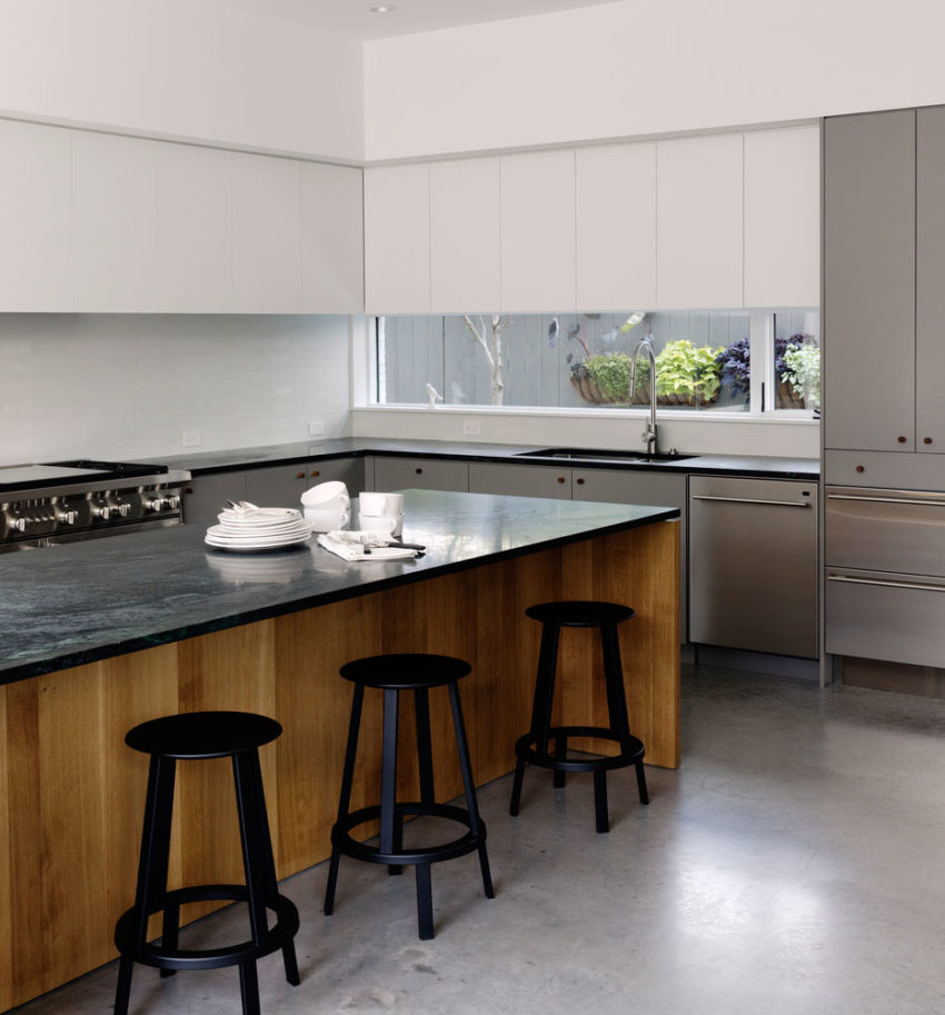 Magnificent Collaborative Work Results in this Modern and Elegant Home