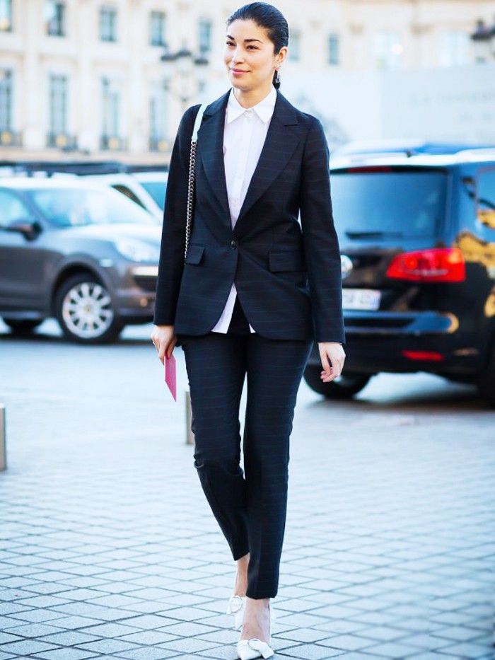 What to Wear to an Interview: 9 Looks to Score Your Dream Job