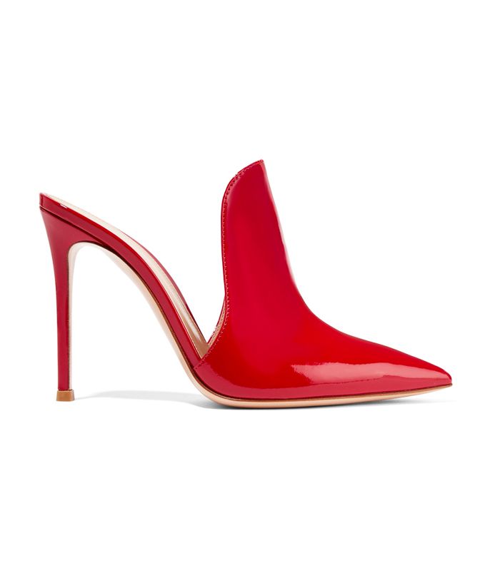 The Chic Style Handbook: 7 Ways to Look Sophisticated Next Week