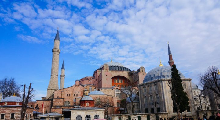 Top 10 Cheapest Countries To Visit in 2018