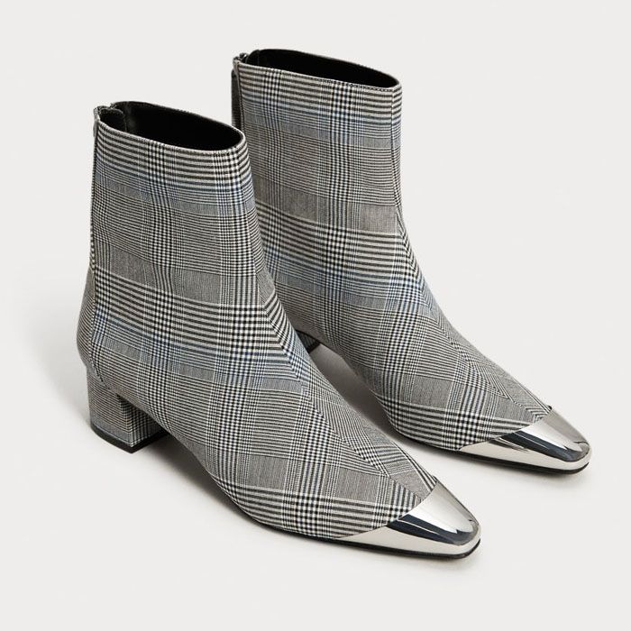 The Shoe Styles That Make Jeans Work-Appropriate