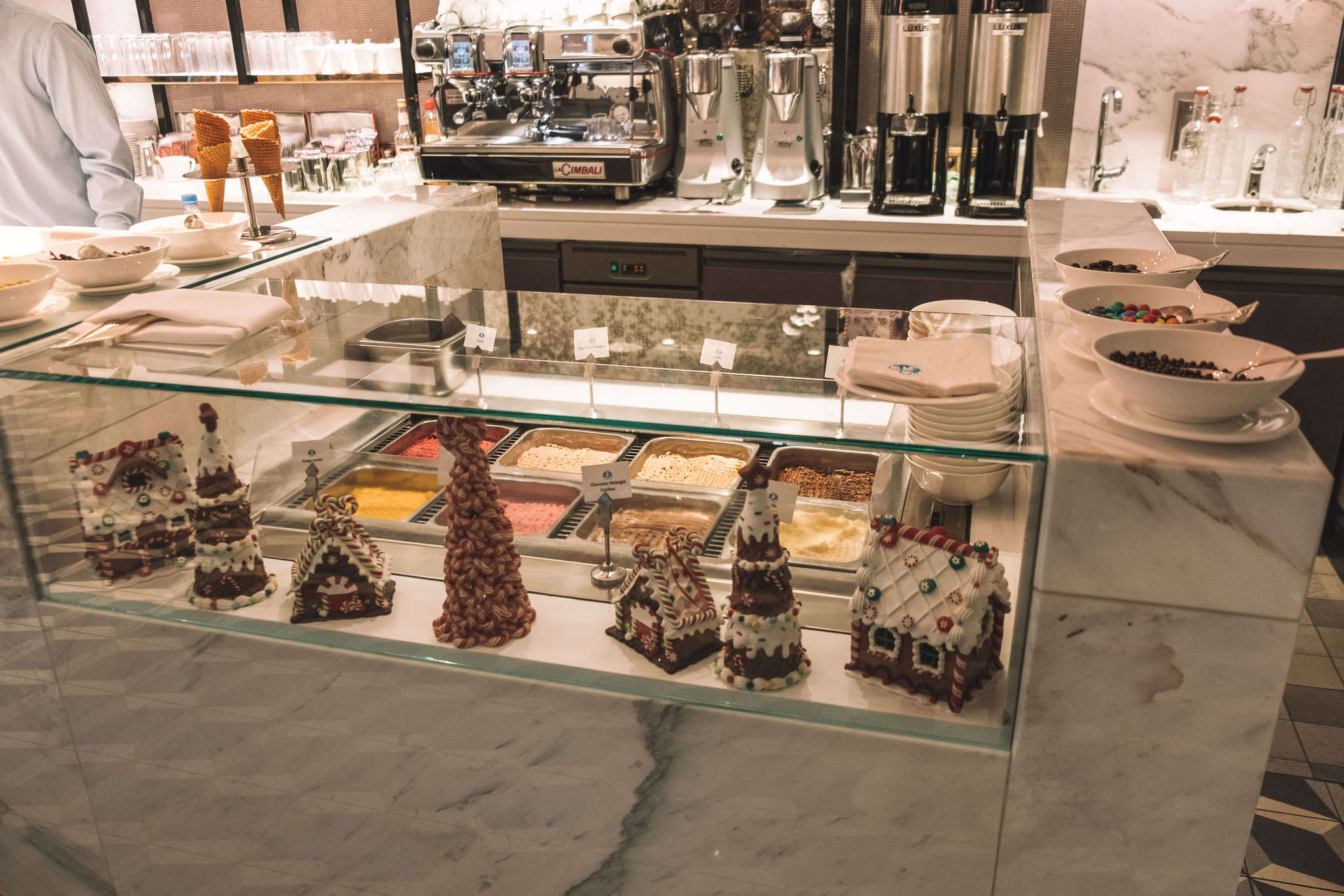 River Cruise Onboard Crystal Cruises’ Mozart