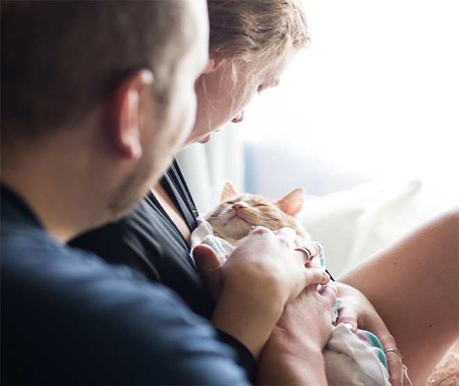 Couple Captures Their Baby’s Amazing First Moments
