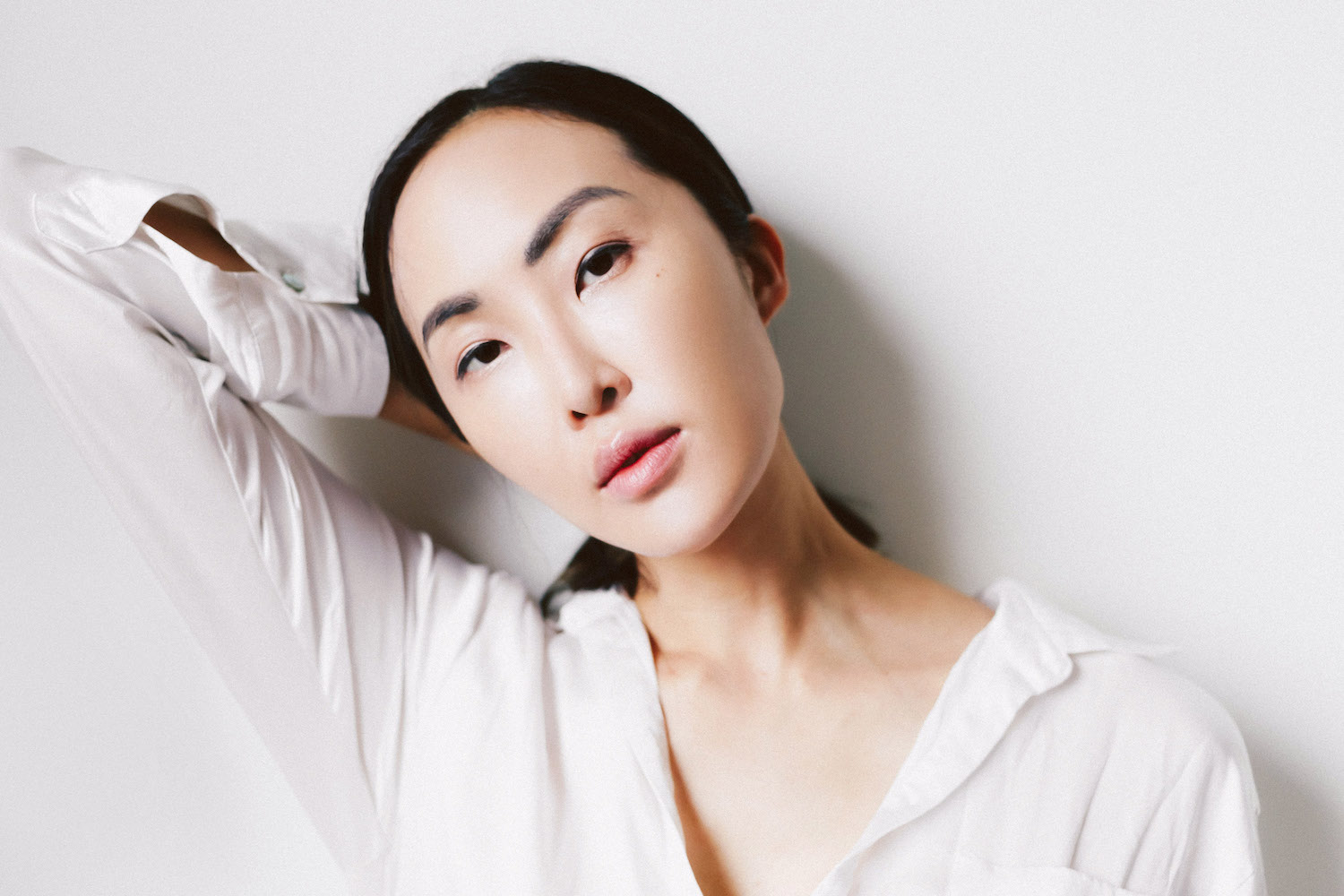 How to Nail The Korean Glass Skin Trend