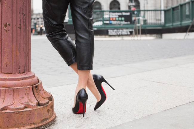 Most Complimented Pants :: Leather pants &#038; Ruffle top