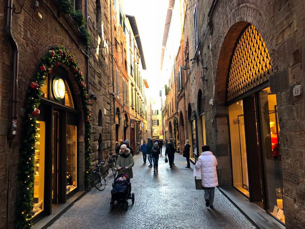 My Search to Discover Why Everyone Loves Lucca, Italy