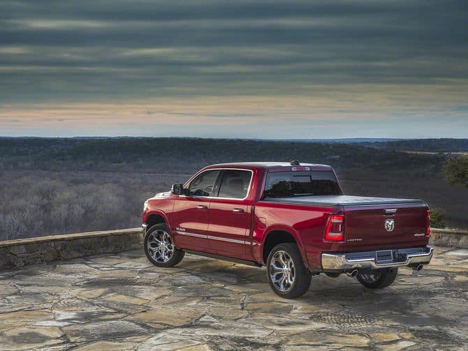 2019 Ram 1500 gains hybrid smarts, 12-inch screen for Detroit