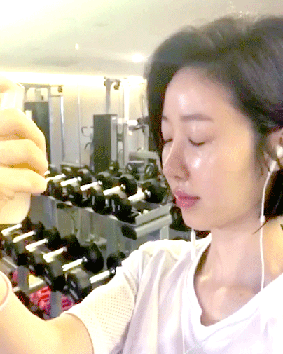 5 Skin Prep Secrets for Perfect Foundation – GLOW RECIPE