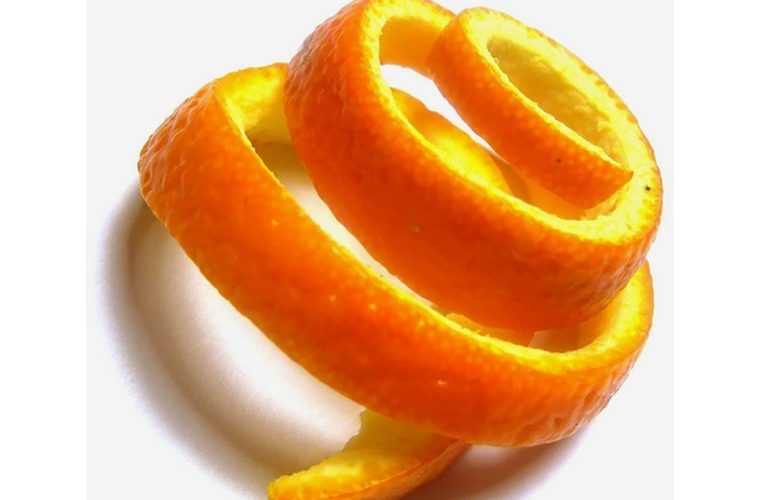 You’ll Never Throw Away Orange Peels Again After Reading This