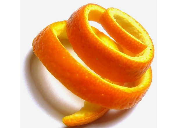 You Will Never Throw Away Orange Peels After Watching This