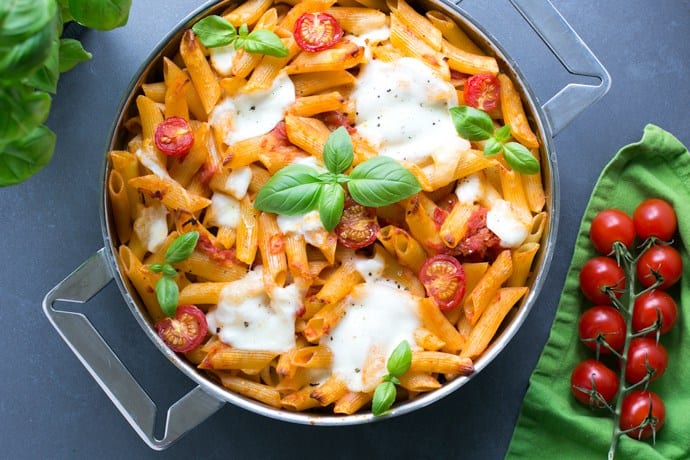 Caprese Pasta Bake – The Petite Cook