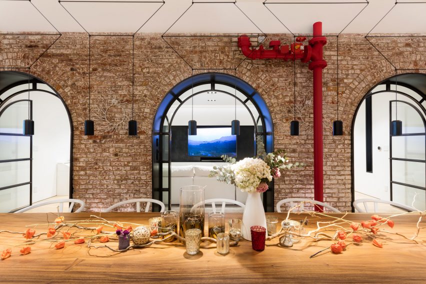 Raad Studio turns Tribeca lofts with exposed arches into huge apartment 1 Raad Studio turns Tribeca lofts with exposed arches into huge apartment