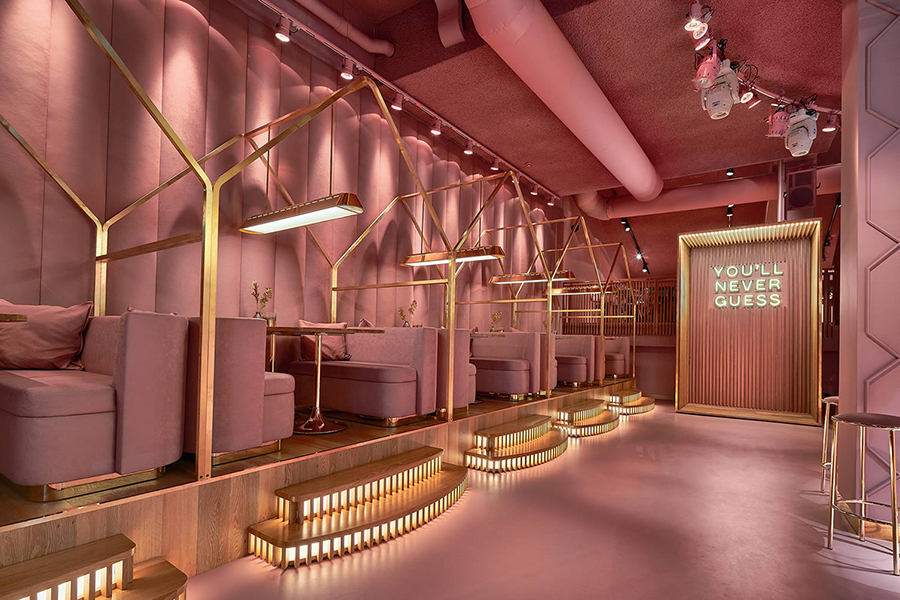 MaMa Kelly, Amsterdam, The Netherlands &#8211; The Cool Hunter