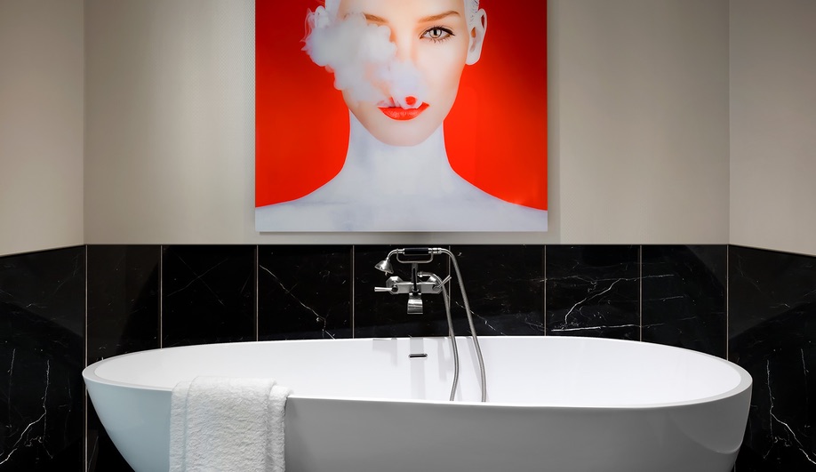 3 Romantic Hotels You’ll Want to Check Into With a Sweetheart