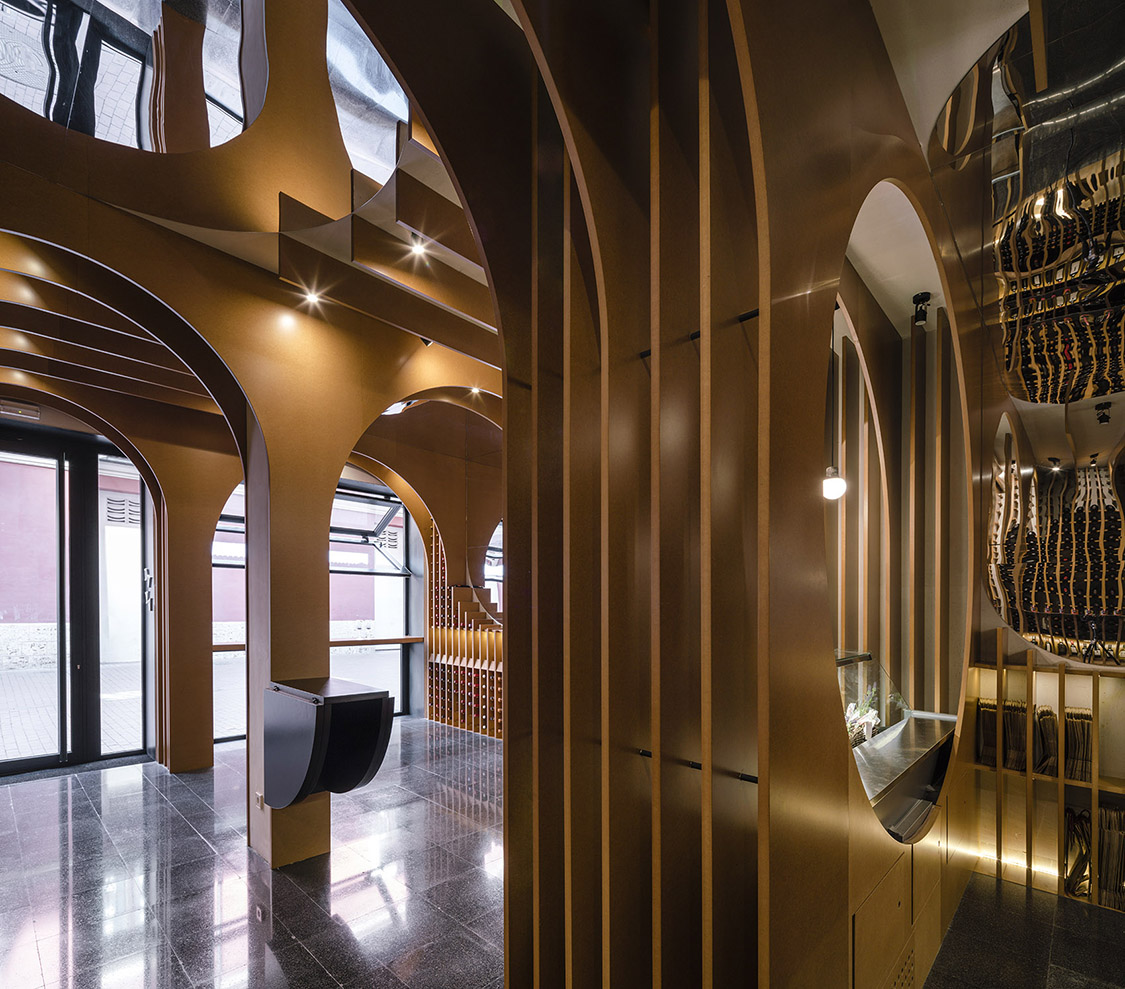 Vinos & Viandas Wine shop – Spain – The Cool Hunter