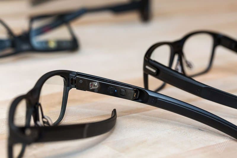 Intel is Trying to Make Smart Glasses a Thing, Hit Your Retinas with a Laser