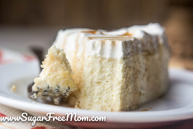Sugar Free Low Carb Cheesecake (Keto, Crustless)