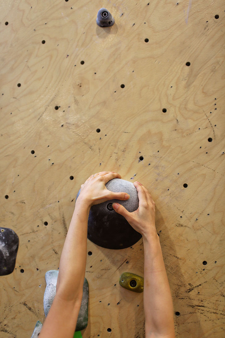 15 Clever Rock Climbing Hacks, Tips, Tricks, and Proper Etiquette
