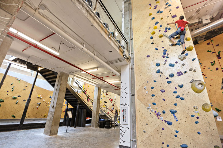 15 Clever Rock Climbing Hacks, Tips, Tricks, and Proper Etiquette