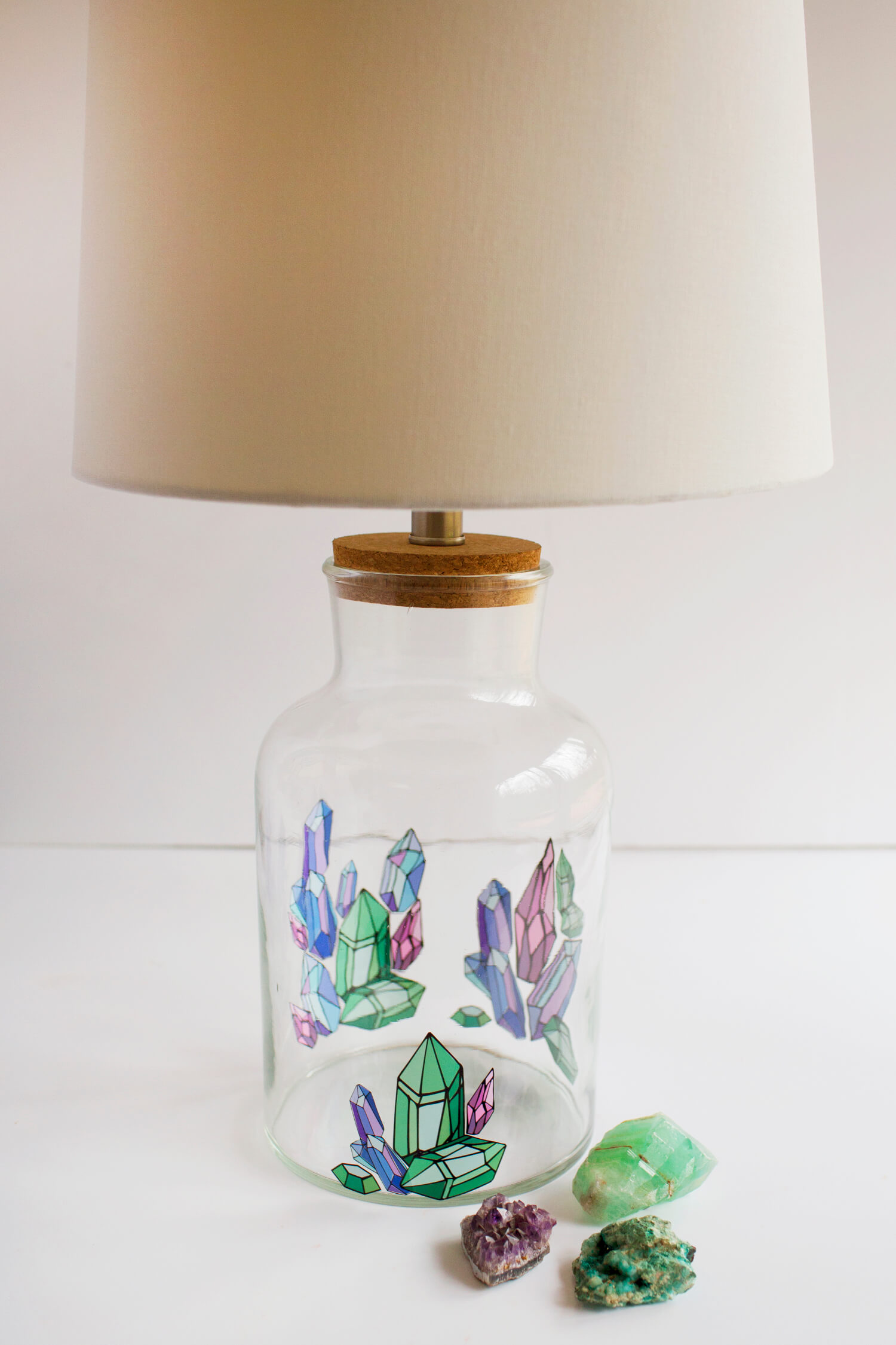 Easy Printed Vinyl Lamp – A Beautiful Mess