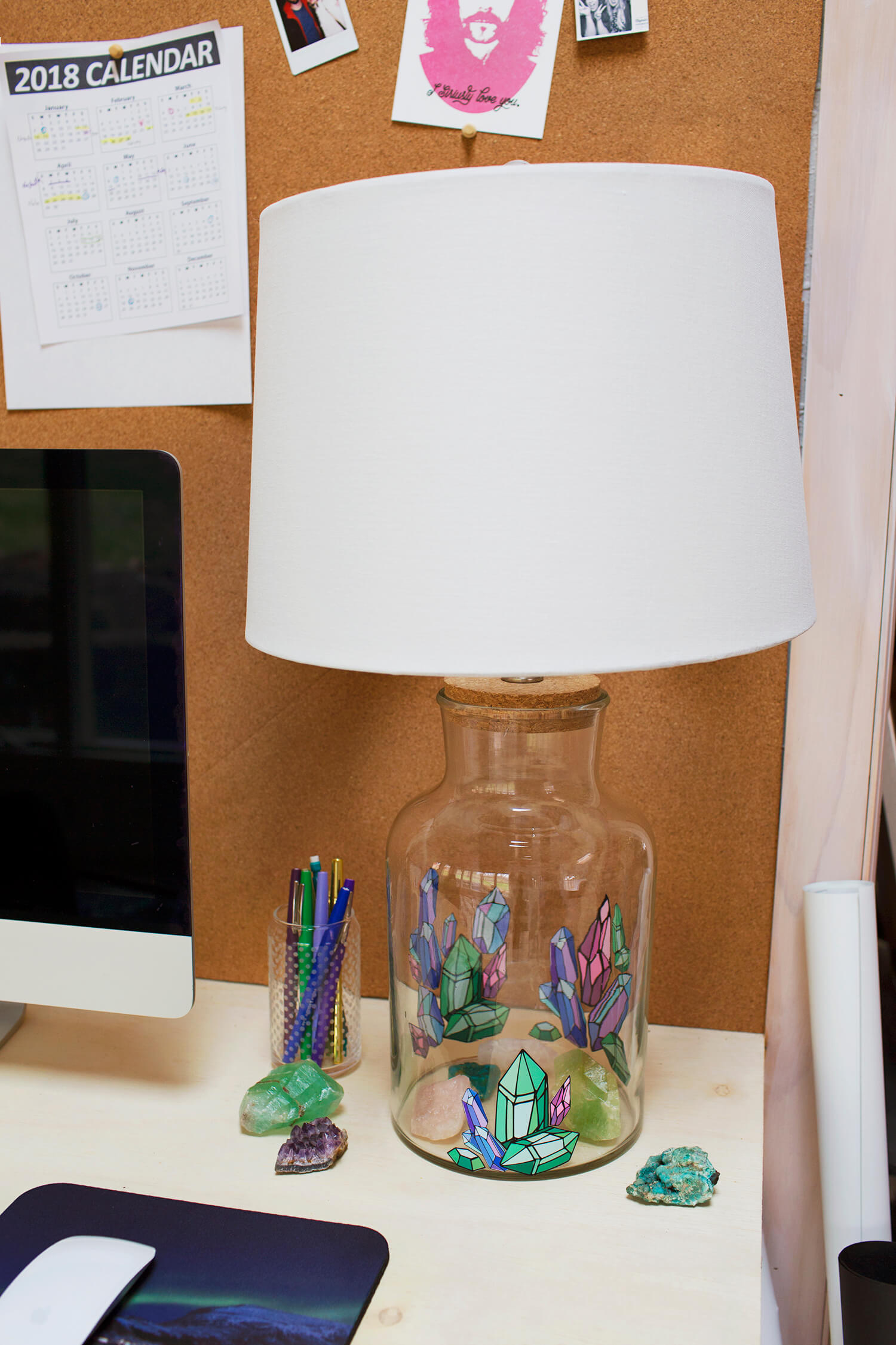 Easy Printed Vinyl Lamp – A Beautiful Mess
