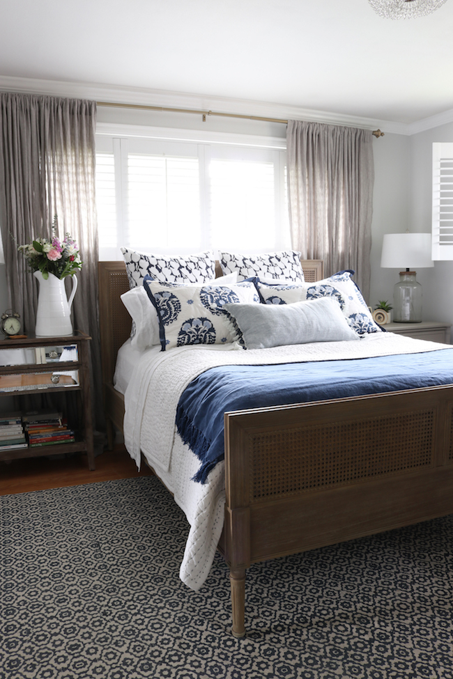 Master Bedroom Makeover – New Bed, Rug & Bedding!