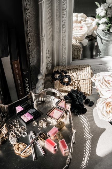 Spring Beauty :: Ruffle top & All things Beauty