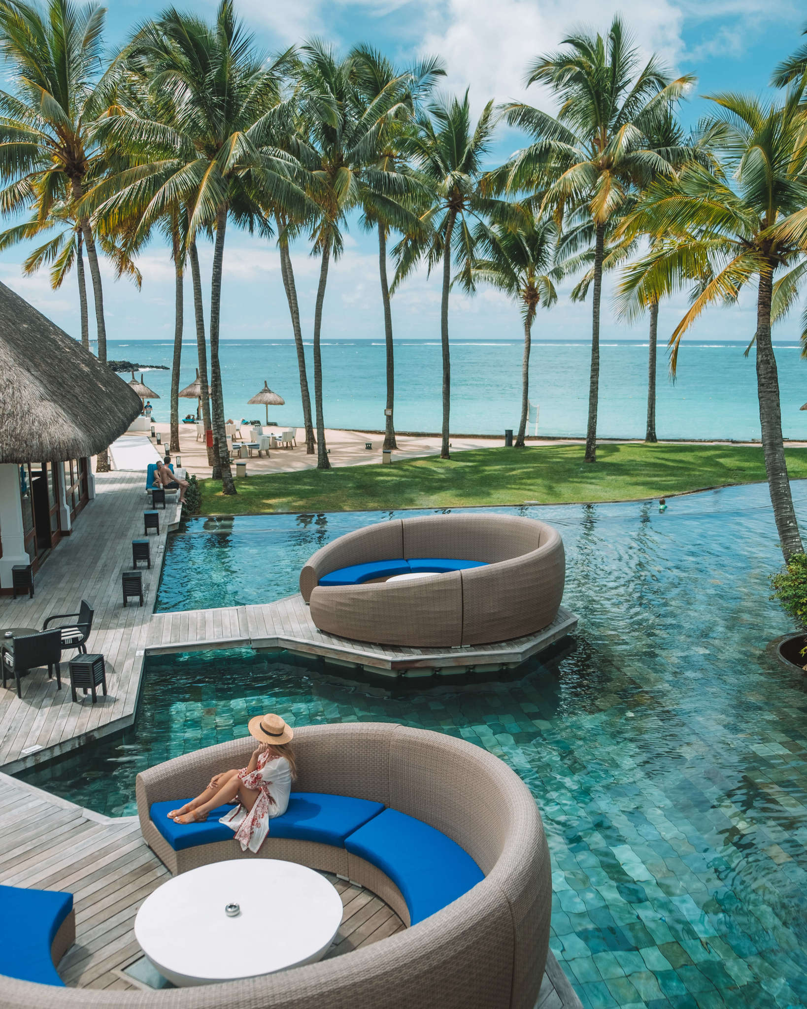 Which Constance Resort in Mauritius is Right for You?/ The blonde abroad